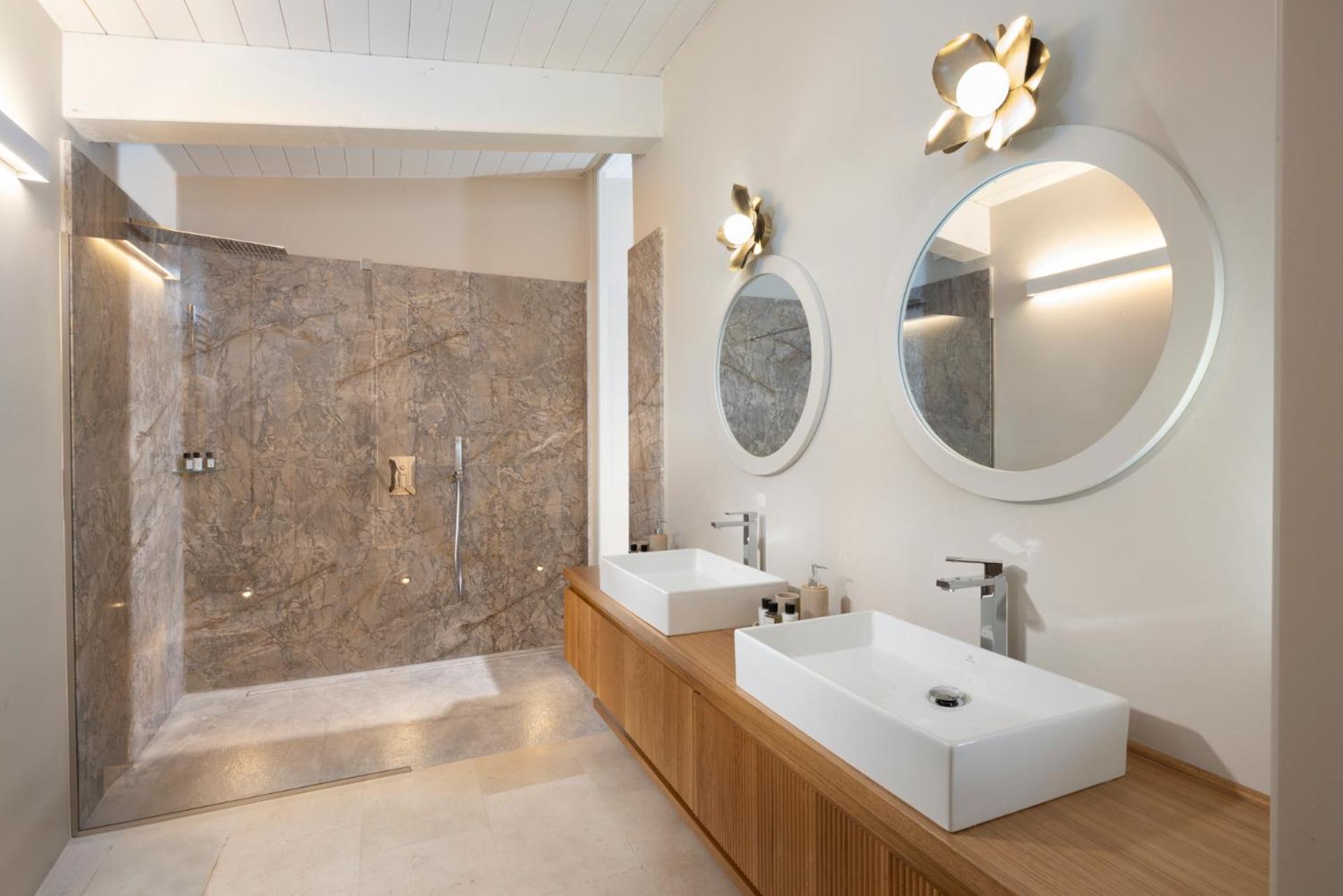Exclusive With Pool And Iconic View On Saint Peter Villa Roma